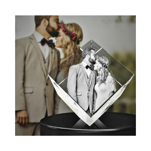 3D Crystal Cut Corner Diamond